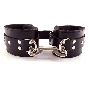 Leather Wrist Cuffs With Faux Fur Lining Black